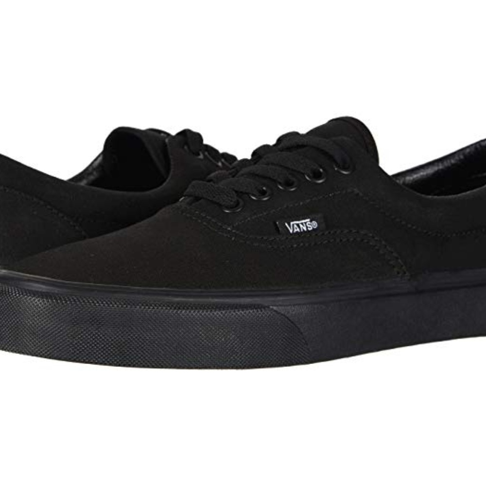 Vans Era™ Core Classics Size: U.S Women's 8.0